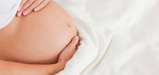 Bị viêm da cơ địa khi mang thai có nguy hiểm?
