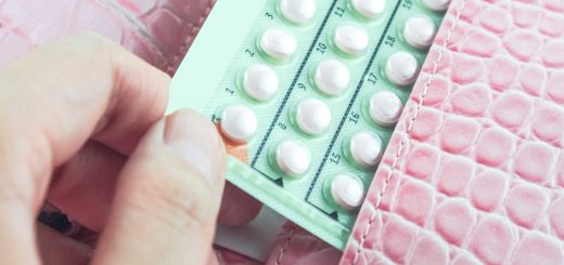 Bị chậm kinh do thuốc tránh thai có nguy hiểm?