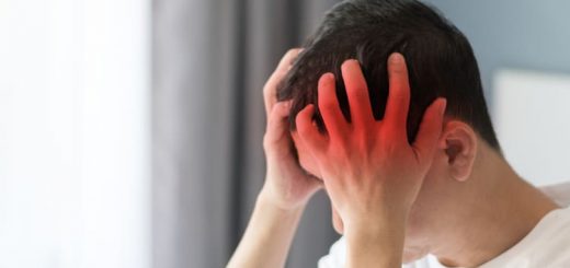 Bị đau đầu kèm mờ mắt là dấu hiệu bệnh gì?